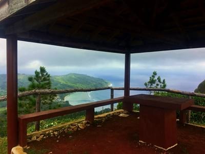 Hiking trekking trek trail walk mountain summit peak mount Manureva Moerai bay Avera Rurutu French Polynesia