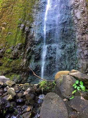 Hiking trekking trek trail walk mountain waterfall valley Tipaerui Faaroa Tahiti French Polynesia